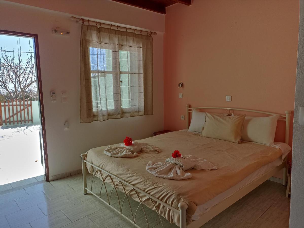 Zorbas Rooms فراكوكاستيلو المظهر الخارجي الصورة