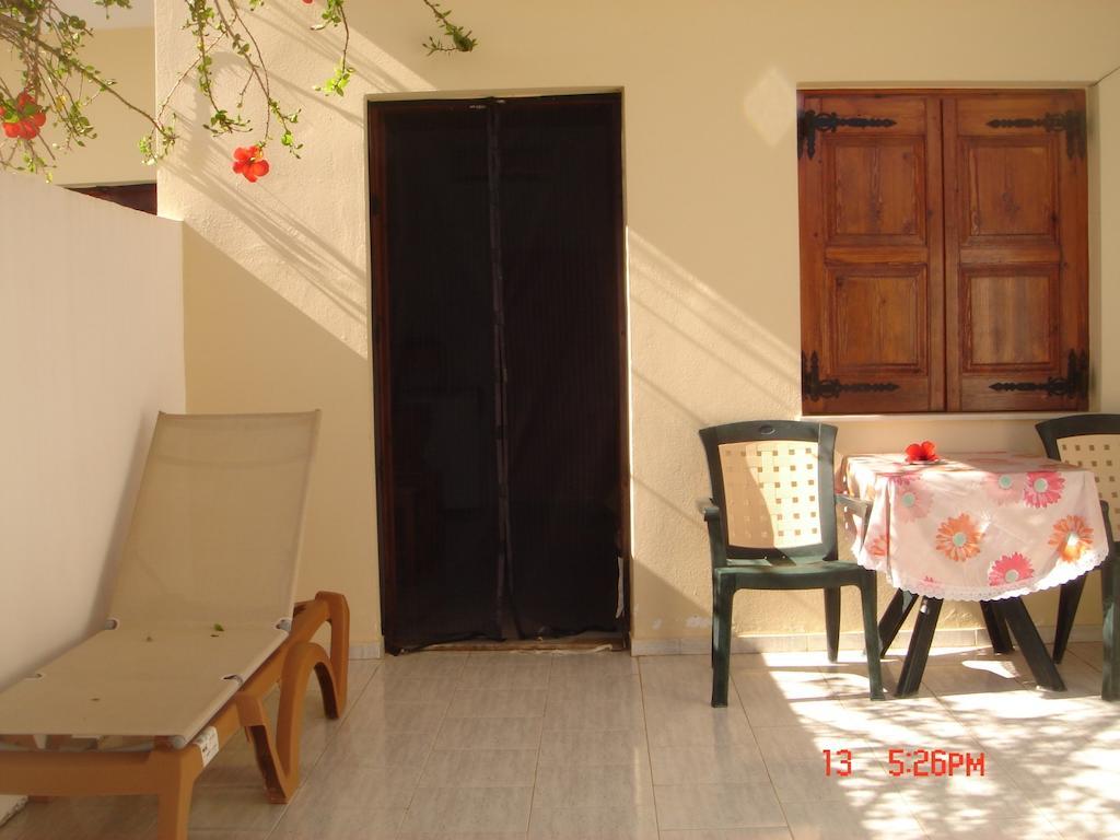 Zorbas Rooms فراكوكاستيلو الغرفة الصورة